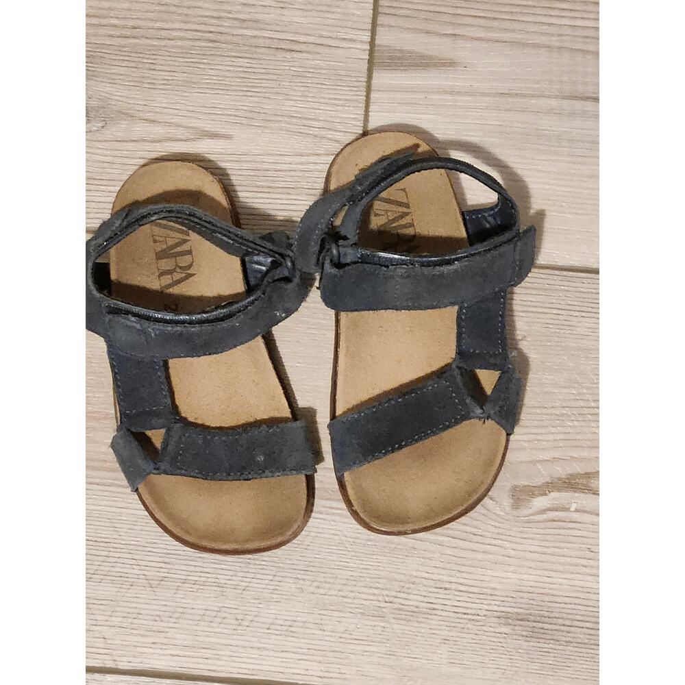 Zara Unisex Blue Suede Hook and Loop Closure Sandals Kidcore Size 8 K0004